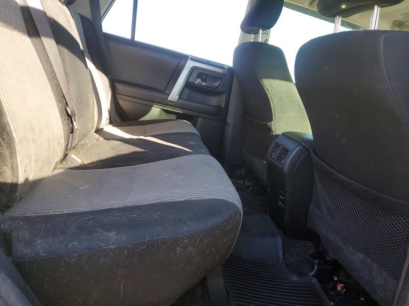 Photo 11 from auction – 2019 TOYOTA 4RUNNER with VIN JTEBU5JR9K5621178