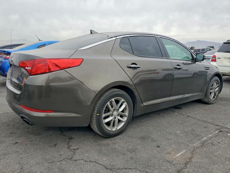 Photo 3 from auction – 2012 KIA OPTIMA with VIN 5XXGM4A76CG068330