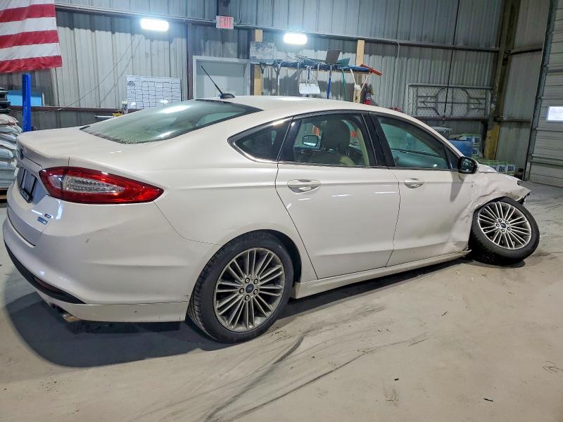 Photo 3 from auction – 2015 FORD FUSION SE with VIN 3FA6P0HD3FR136845