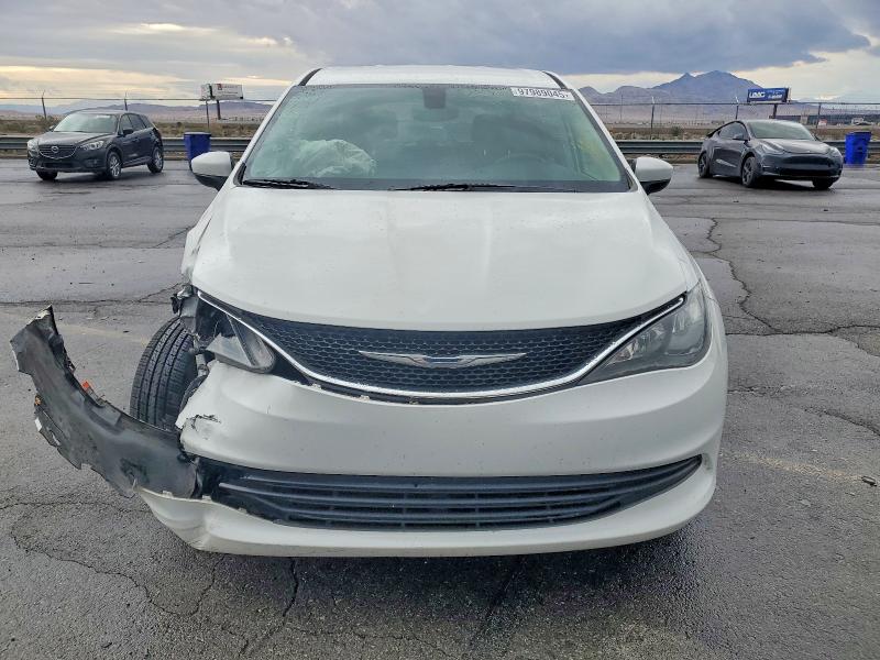 Photo 5 from auction – 2017 CHRYSLER PACIFICA with VIN 2C4RC1DG6HR593313