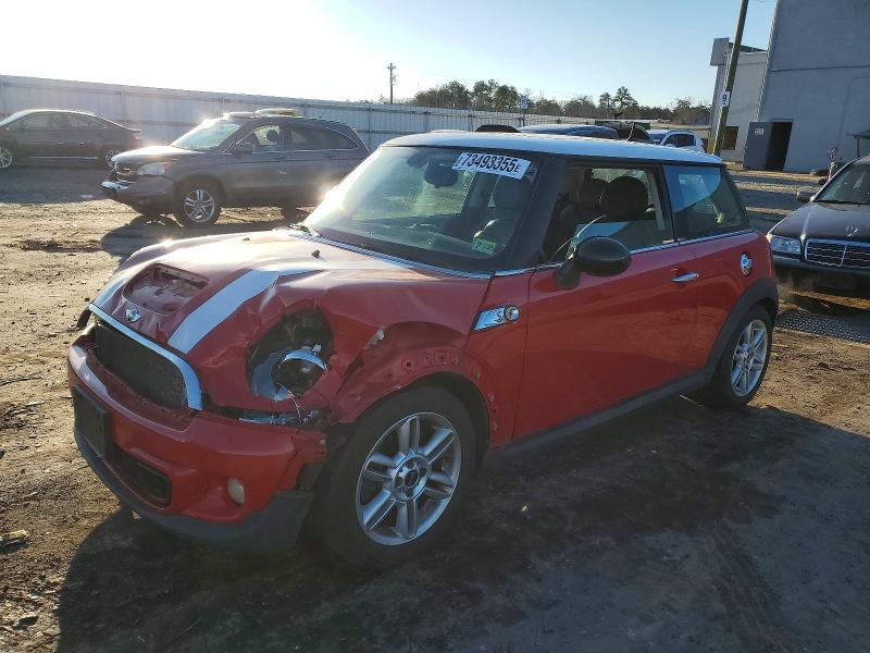 MINI COOPER S 2013 with VIN WMWSV3C50DT391185 - Photo from auction