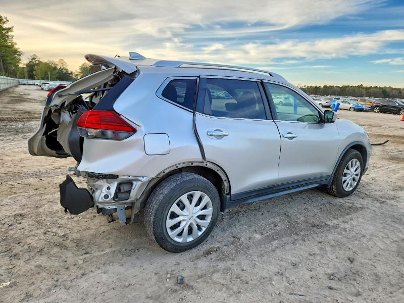 Photo 3 from auction – 2017 NISSAN ROGUE S with VIN JN8AT2MT7HW134352