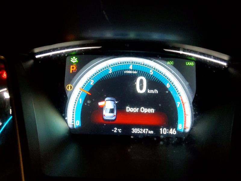 صورة رقم 9 من المزاد - 2018 HONDA CIVIC مع VIN 2HGFC2F80JH020449