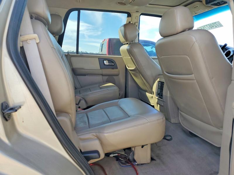 Photo 11 from auction – 2005 FORD EXPEDITION with VIN 1FMFU19535LA03348