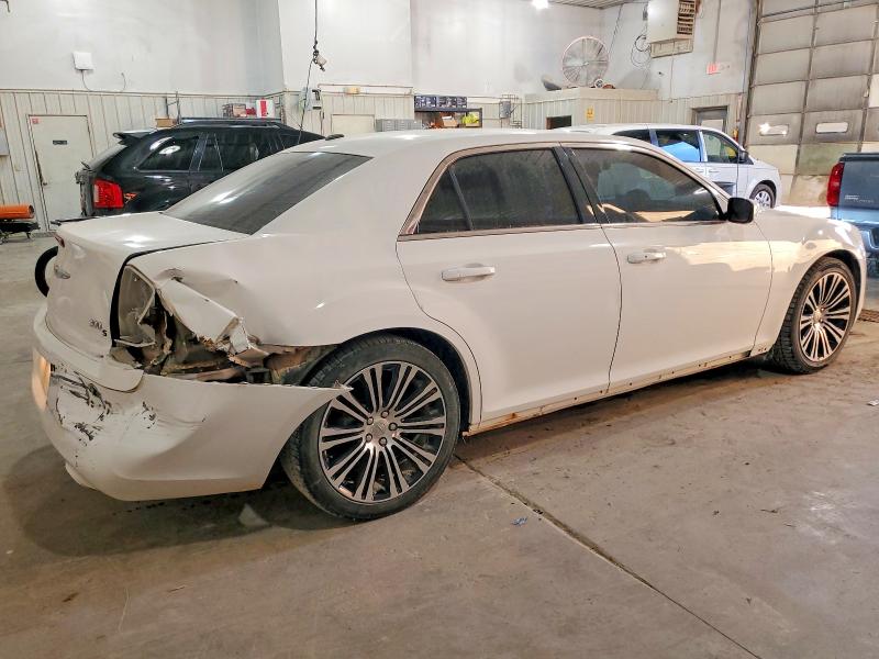 Photo 3 from auction – 2012 CHRYSLER 300 with VIN 2C3CCABG6CH238301