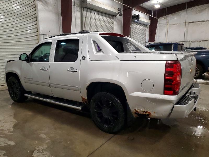 Photo 2 from auction – 2013 CHEVROLET AVALANCHE with VIN 3GNTKFE78DG218535