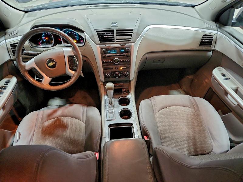 Photo 8 from auction – 2010 CHEVROLET TRAVERSE L with VIN 1GNLVEED7AJ211450