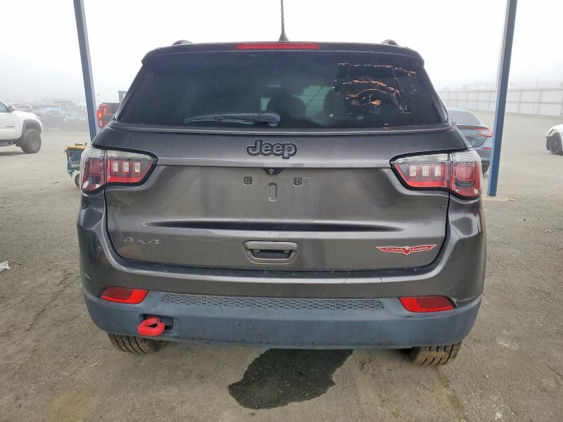 Photo 6 from auction – 2019 JEEP COMPASS TR with VIN 3C4NJDDB9KT771620