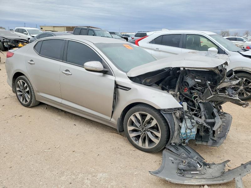 Photo 4 from auction – 2015 KIA OPTIMA with VIN 5XXGR4A72FG404559