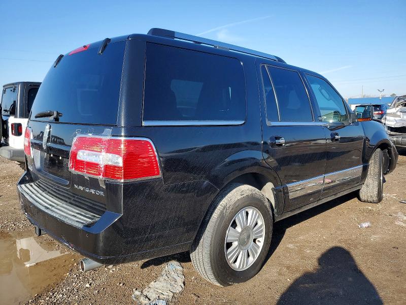 Photo 3 from auction – 2014 LINCOLN NAVIGATOR with VIN 5LMJJ2H56EEL07608