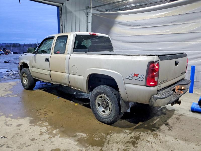Photo 2 from auction – 2004 CHEVROLET SILVERADO with VIN 1GCHK29U64E268252