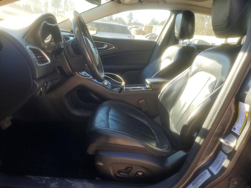 Photo 7 from auction – 2017 CHRYSLER 200 LIMITE with VIN 1C3CCCAB0HN503309