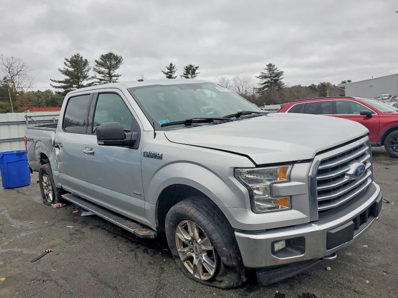 Zdjęcie 4 z aukcji – 2017 FORD F150 SUPER z VIN 1FTEW1EG2HFB84561