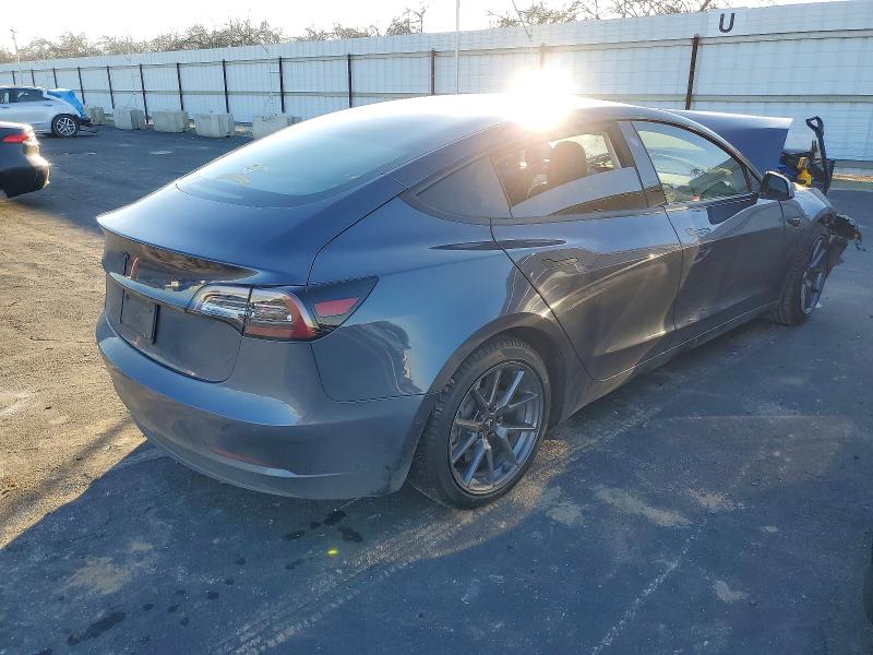 Photo 3 from auction – 2021 TESLA MODEL 3 with VIN 5YJ3E1EA0MF875947
