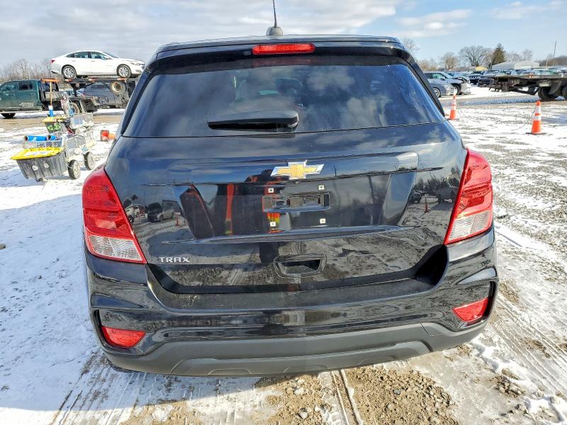 Photo 6 from auction – 2020 CHEVROLET TRAX LS with VIN KL7CJKSB7LB326341