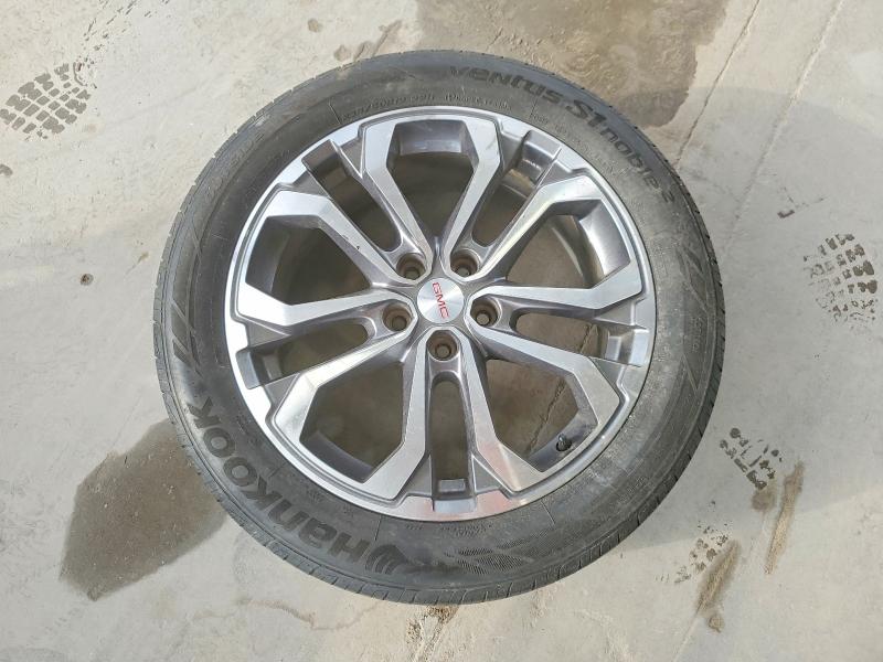 Photo 13 from auction – 2019 GMC TERRAIN SL with VIN 3GKALPEX8KL400974
