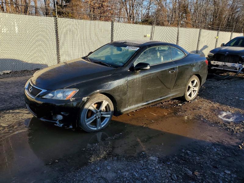 LEXUS IS 250 2015 with VIN JTHFF2C23F2531948 - Photo from auction