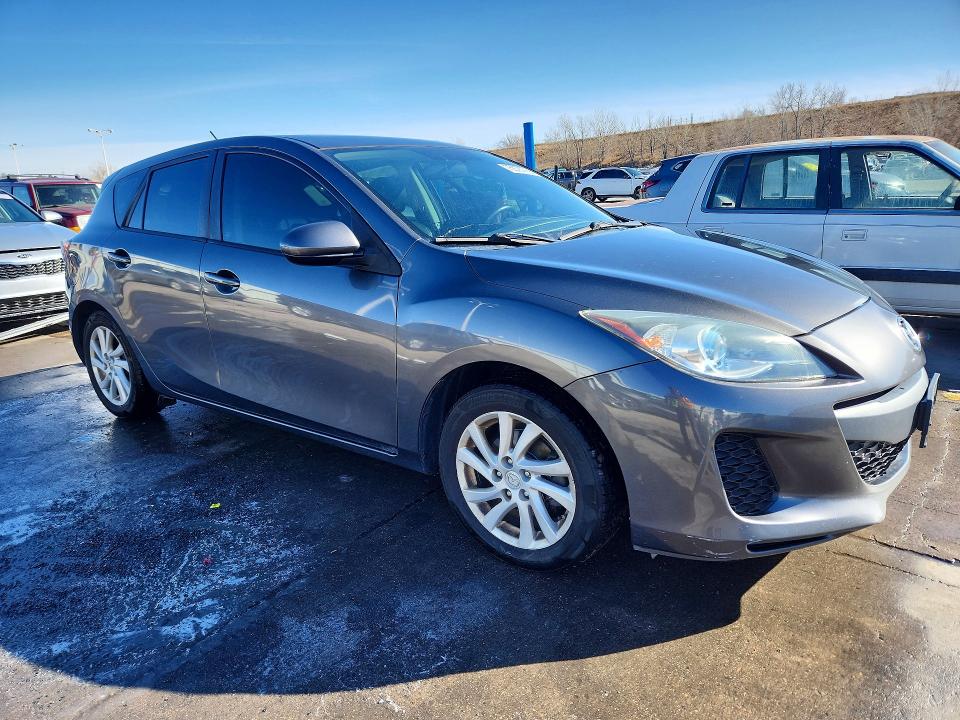 Снимка 4 от търг – 2012 MAZDA 3 I с VIN JM1BL1M78C1592940