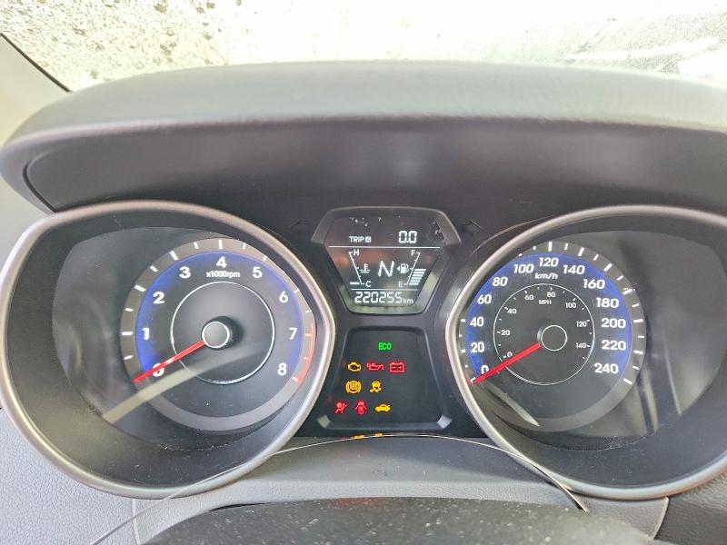 Photo 9 from auction – 2014 HYUNDAI ELANTRA with VIN 5NPDH4AE1EH504014