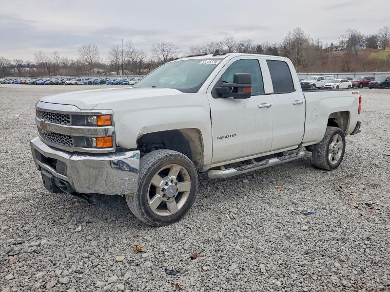 CHEVROLET SILVERADO 2019 with VIN 2GC2KREG2K1172230 - Photo from auction