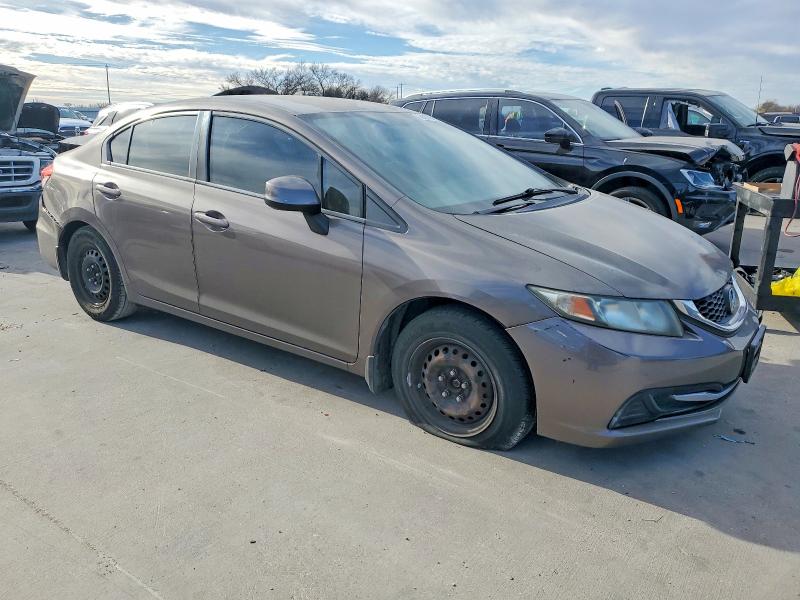 Photo 4 from auction – 2013 HONDA CIVIC LX with VIN 2HGFB2F59DH547273