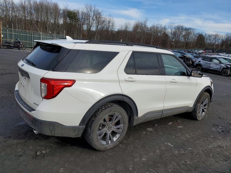 Фото 3 с аукциона – 2022 FORD EXPLORER X с VIN 1FMSK8DH9NGB07981