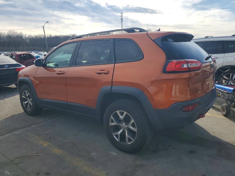 Photo 2 from auction – 2014 JEEP CHEROKEE T with VIN 1C4PJMBB4EW285341