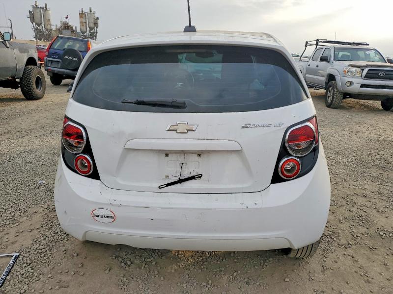 Photo 6 from auction – 2015 CHEVROLET SONIC LT with VIN 1G1JD6SG1F4125685