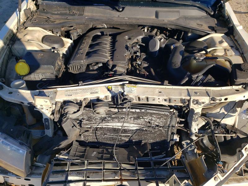 Photo 11 from auction – 2010 CHRYSLER 300 TOURIN with VIN 2C3CA5CV1AH289972