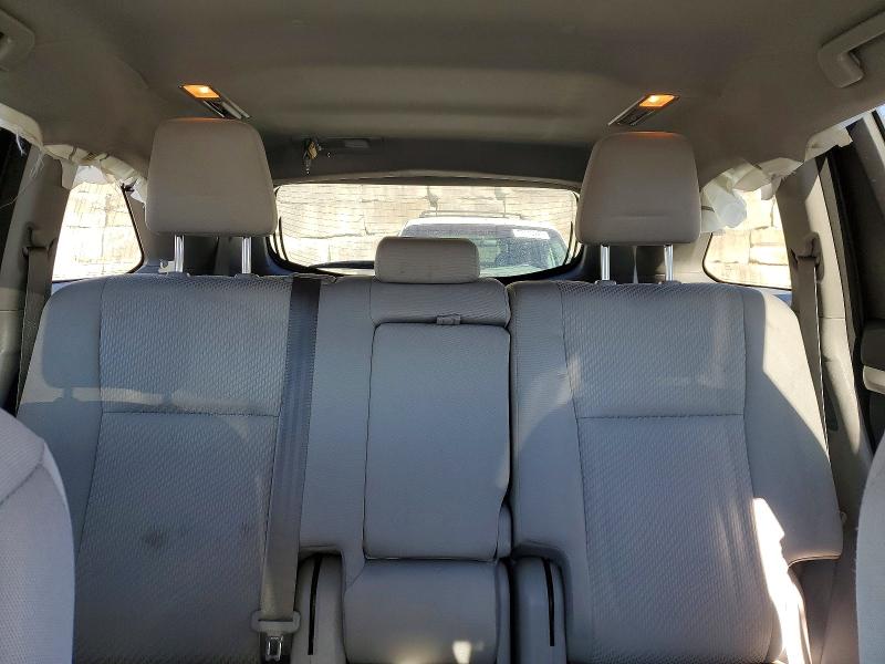 Photo 10 from auction – 2018 TOYOTA HIGHLANDER with VIN 5TDBZRFH3JS488861