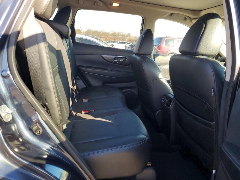 Photo 11 from auction – 2016 NISSAN ROGUE S with VIN 5N1AT2MV3GC853946