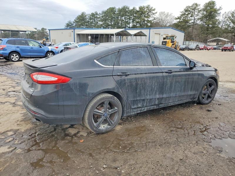 Photo 3 from auction – 2016 FORD FUSION SE with VIN 3FA6P0HD5GR182906