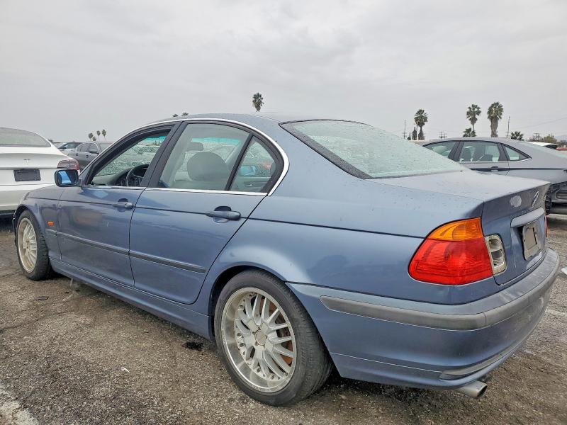 Photo 2 from auction – 2001 BMW 330 with VIN WBAAV53421FJ71510