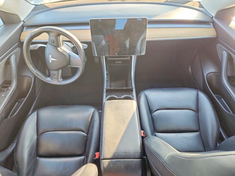 Photo 8 from auction – 2019 TESLA MODEL 3 with VIN 5YJ3E1EB3KF194669