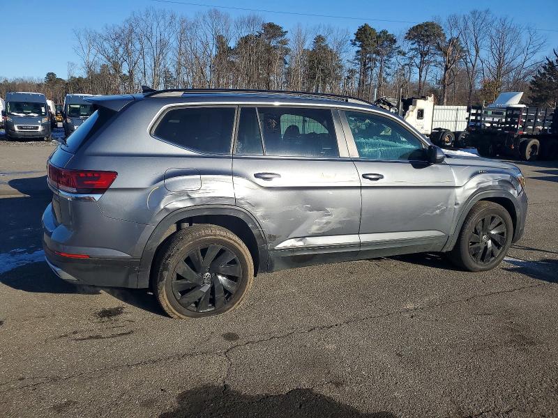 Photo 3 from auction – 2025 VOLKSWAGEN ATLAS with VIN 1V2KR2CA4SC568458