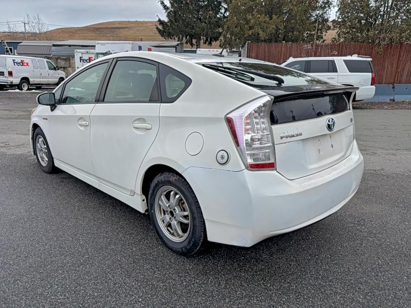 Photo 3 from auction – 2010 TOYOTA PRIUS with VIN JTDKN3DU3A5159074