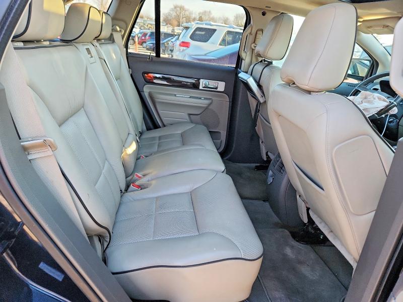 Photo 11 from auction – 2008 LINCOLN MKX with VIN 2LMDU68C08BJ14503