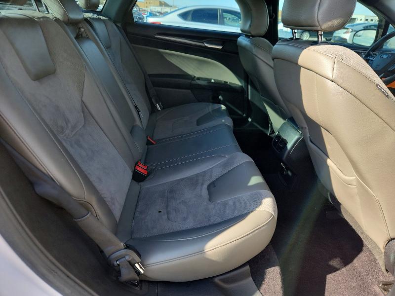 Photo 10 from auction – 2017 FORD FUSION SPO with VIN 3FA6P0VP8HR214716