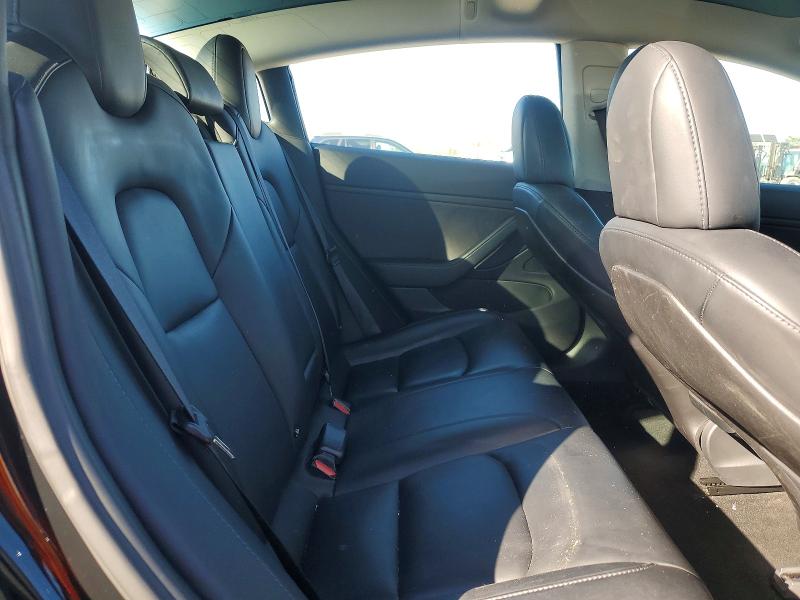 Photo 10 from auction – 2018 TESLA MODEL 3 with VIN 5YJ3E1EA3JF157000