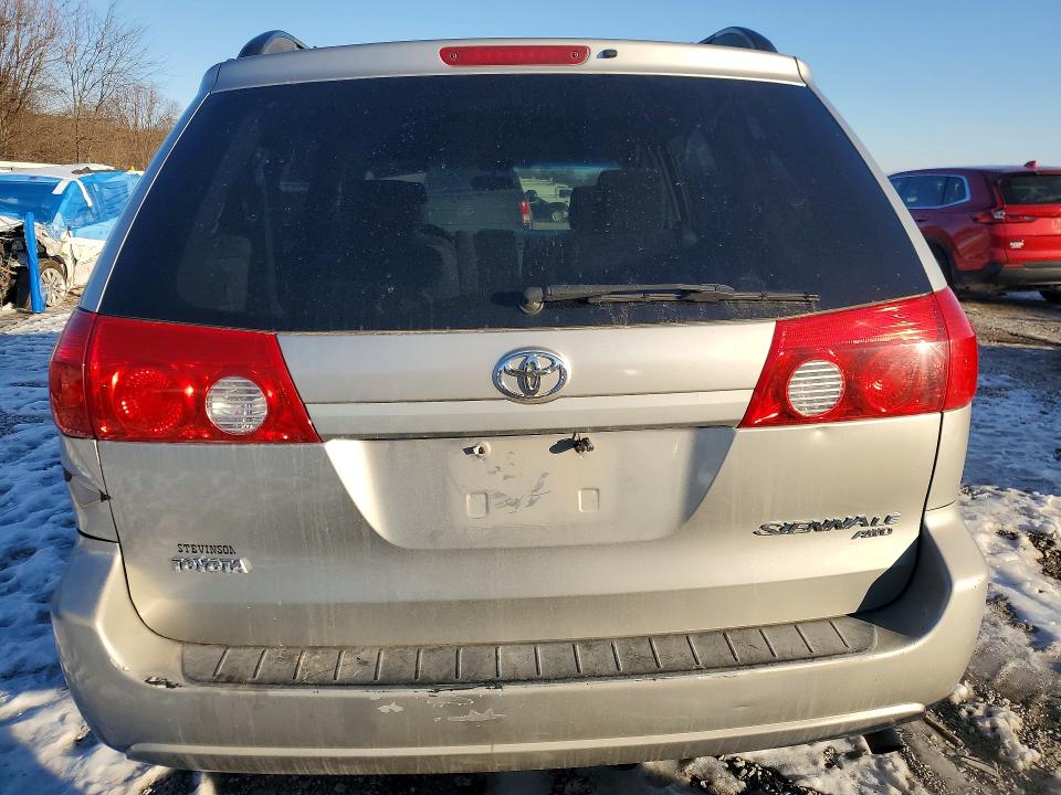 Photo 6 from auction – 2006 TOYOTA SIENNA with VIN 5TDBA23C96S056645