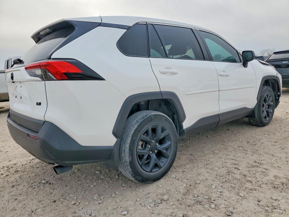 Photo 3 from auction – 2022 TOYOTA RAV4 LE with VIN 2T3H1RFV5NW232636