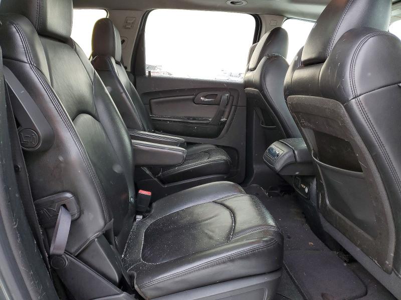 Photo 11 from auction – 2010 CHEVROLET TRAVERSE L with VIN 1GNLRFED2AS142185