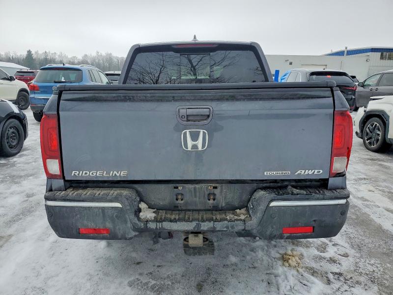 Photo 6 from auction – 2017 HONDA RIDGELINE with VIN 5FPYK3F77HB501362