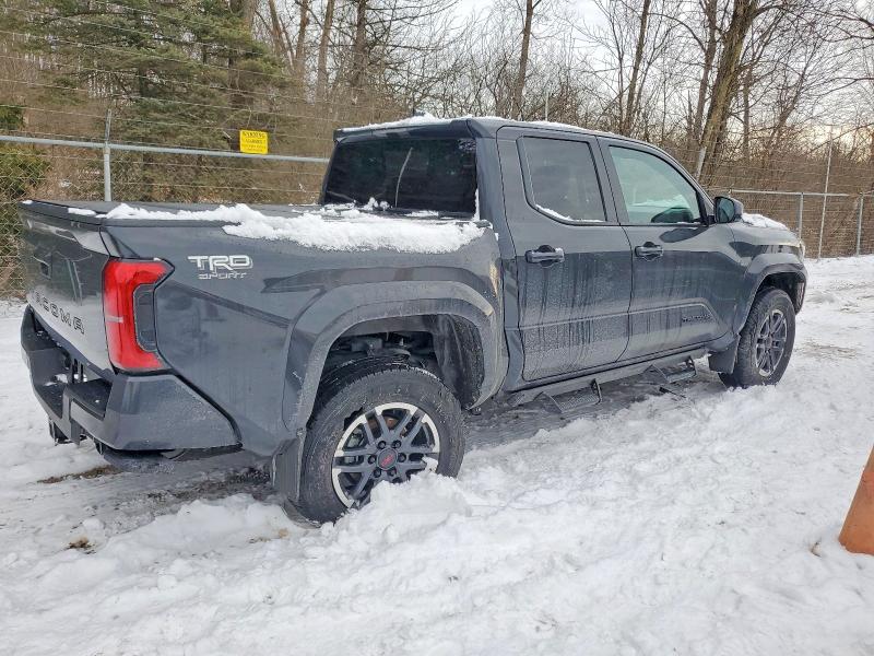 Photo 3 from auction – 2024 TOYOTA TACOMA with VIN 3TMLB5JN2RM028729