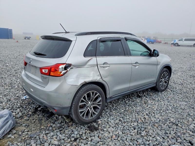 Photo 3 from auction – 2013 MITSUBISHI OUTLANDER with VIN 4A4AR5AU0DE024938