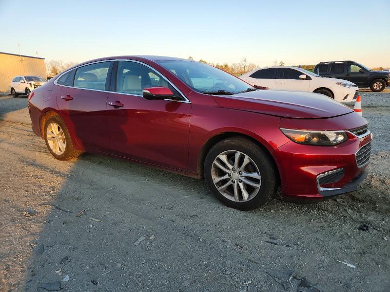 Photo 4 from auction – 2018 CHEVROLET MALIBU LT with VIN 1G1ZD5ST9JF268889