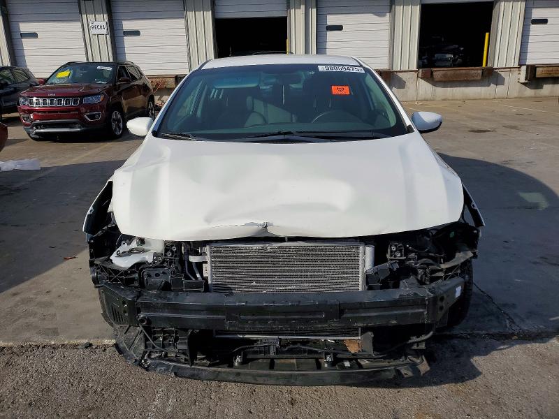 Photo 5 from auction – 2018 KIA FORTE with VIN 3KPFK4A78JE164659