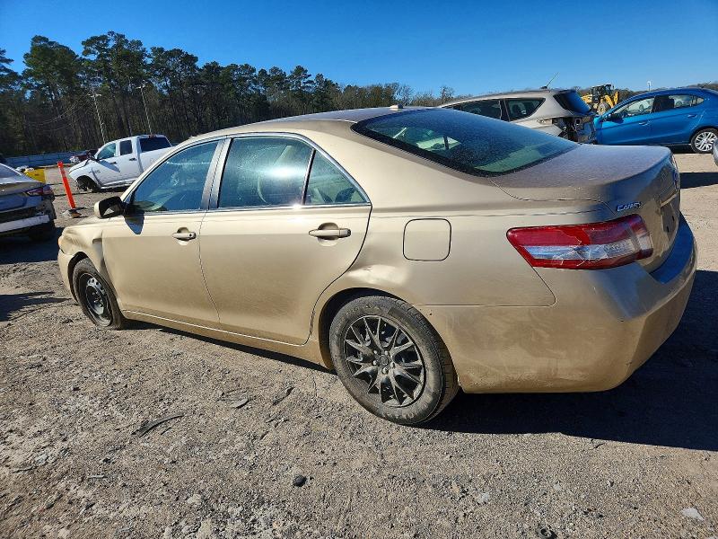 Photo 2 from auction – 2011 TOYOTA CAMRY BASE with VIN 4T1BF3EK7BU672874