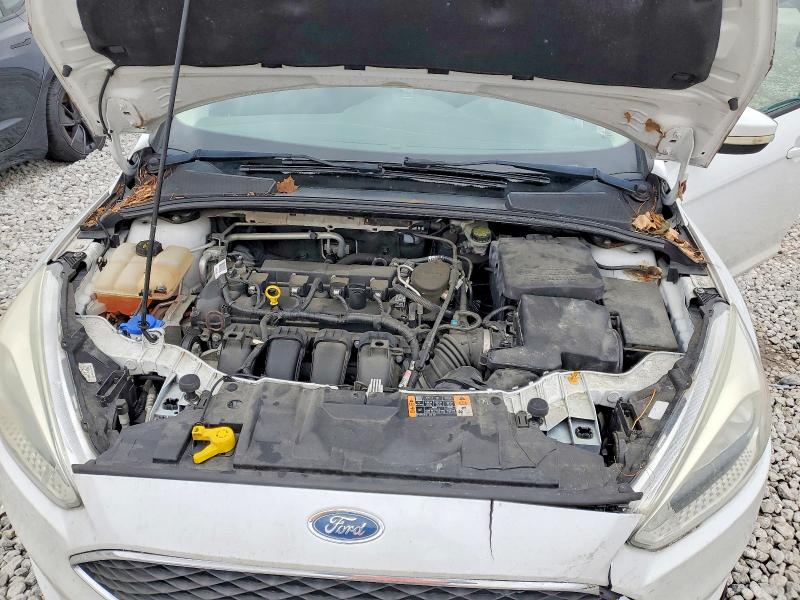 Photo 11 from auction – 2015 FORD FOCUS with VIN 1FADP3F23FL240146