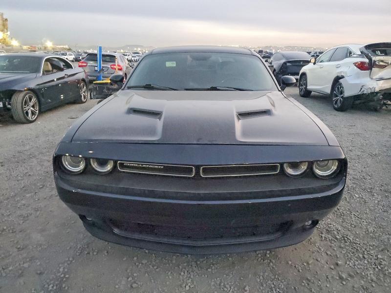 Photo 5 from auction – 2018 DODGE CHALLENGER with VIN 2C3CDZAG3JH288504